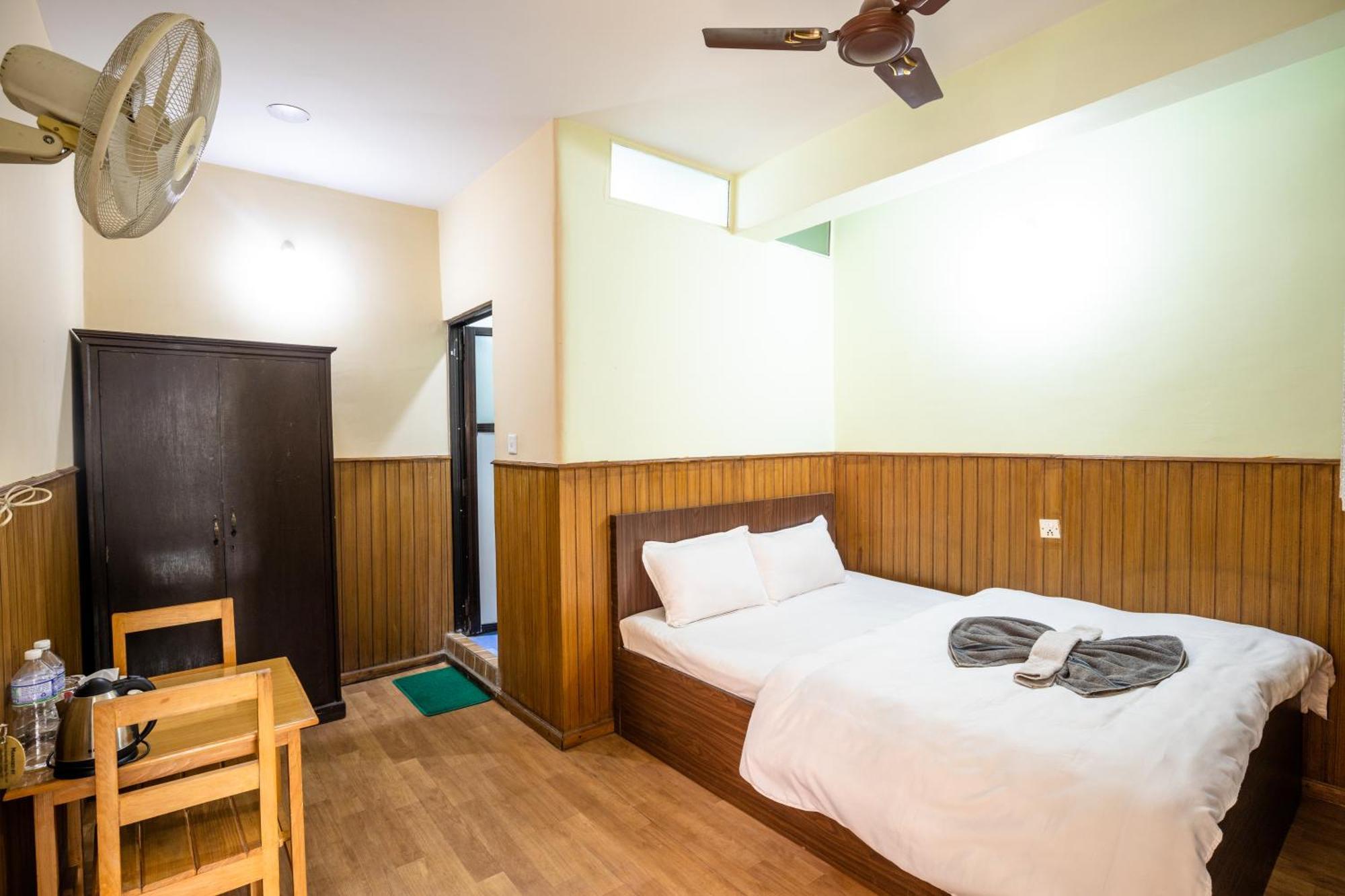 Hotel Harmony & Little Bites Bistro Jawlakhel Exteriér fotografie